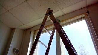 Потолок скачет! - смотреть видео (0:34)