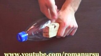 Делаем верёвку из пластиковой бутылки - смотреть видео (4:03)