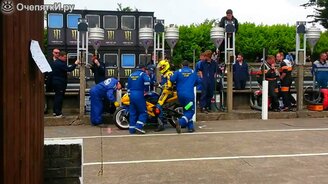 Пит-стоп с огоньком - смотреть видео (0:55)