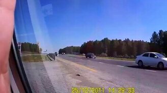 Смерч под Екатеринбургом - смотреть видео (0:44)