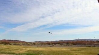 Профессионал за штурвалом вертолёта - смотреть видео (4:26)