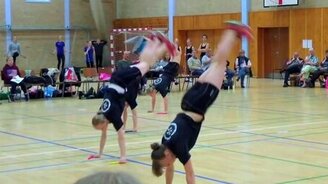 Виртуозные девушки и скакалки - смотреть видео (4:47)