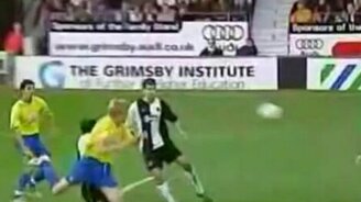 Курьёзы на футбольную тематику - смотреть видео (3:27)