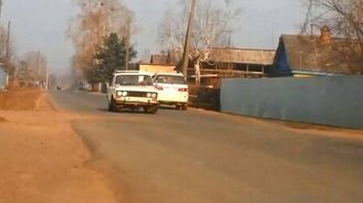 Расколбасило машину - смотреть видео (0:43)