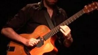 Красивая игра на акустической гитаре - смотреть видео (3:40)