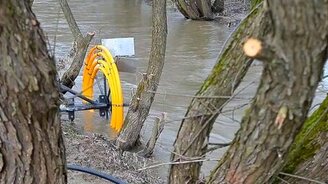 Самодельная водяная помпа - смотреть видео (2:11)