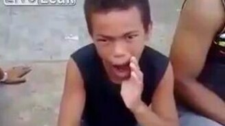 Изобразил полицескую сирену - смотреть видео (0:19)