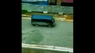 Вместительный микроавтобус - смотреть видео (1:06)