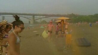 Внезапный ураган в Новосибирске - смотреть видео (3:05)