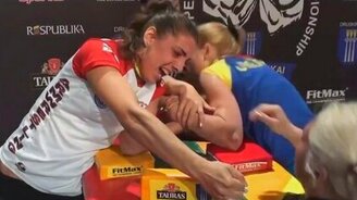 Спортсмен-крикуны (убавьте громкость) - смотреть видео (2:18)