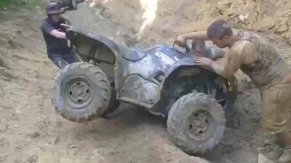 Мучения для квадроцикла - смотреть видео (4:12)