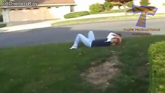 Верные псы встречают хозяев - смотреть видео (4:00)