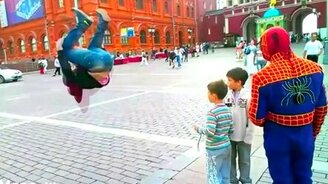 Вот, кто настоящий человек-паук! - смотреть видео (0:47)