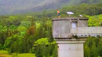 Захватывающие крутые прыжки - смотреть видео (2:08)