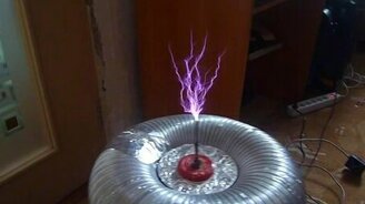 Тема Марио на катушке Тесла - смотреть видео (2:02)