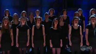 Хор поёт песню Creep - смотреть видео (3:41)