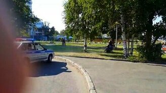 Мастерски скрылся от ДПС - смотреть видео (0:24)