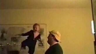 Детское равновесие - смотреть видео (0:55)