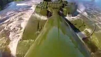 Заплыв на танке - смотреть видео (0:27)