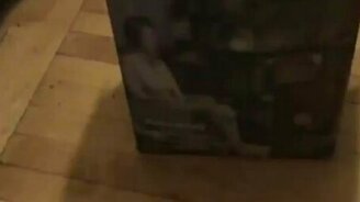 А что в коробке? - смотреть видео (0:21)