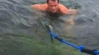 Самое оригинальное обливание - смотреть видео (0:50)