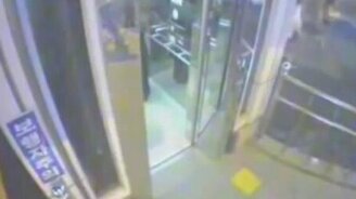 Если некогда ждать лифт - смотреть видео (0:39)