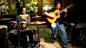 Мелодичный кавер на Отель Калифорния - смотреть видео (4:58)