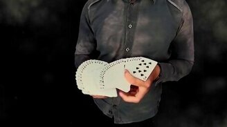 Ловкость рук карточного игрока - смотреть видео (4:11)