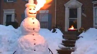 Огнедыщащий снеговик - смотреть видео (0:11)