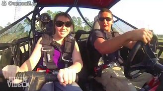 Перевернулись на багги - смотреть видео (0:50)