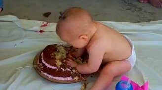 Первый в жизни тортик - смотреть видео (1:52)