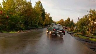 Тюменский горе-дрифтер - смотреть видео (0:20)