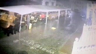 Полёт на палатке - смотреть видео (0:48)