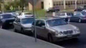 Незаметный и жёсткий лежачий полицейский - смотреть видео (1:57)