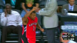 Забил мяч в корзину вслепую - смотреть видео (0:37)