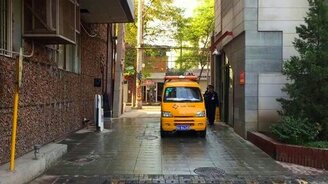 Оригинальный шлагбаум - смотреть видео (0:49)