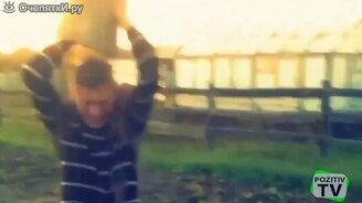 Юморное видео в подборке - смотреть видео (3:48)