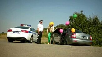 Не будь клоуном на дороге - смотреть видео (0:57)