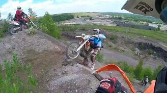 Экстрим на мотоциклах эндуро - смотреть видео (12:14)