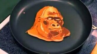 Обезьяньи мордочки из теста - смотреть видео (2:24)