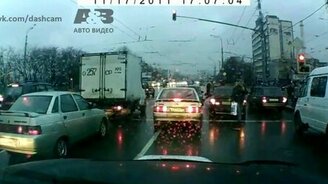 Хозяйственный пешеход - смотреть видео (0:40)