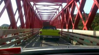 Однополосный железнодорожно-автомобильный мост - смотреть видео (2:36)