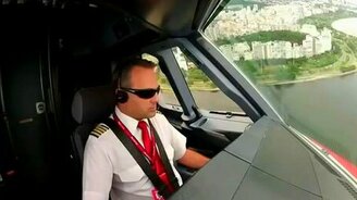 Пилотирование самолёта - смотреть видео (3:55)