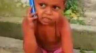 Малой, да деловой - смотреть видео (1:03)