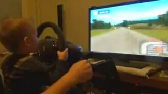 Будущий экстремальный гонщик - смотреть видео (2:32)