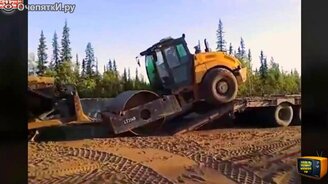 Неудачная погрузка катка - смотреть видео (0:29)