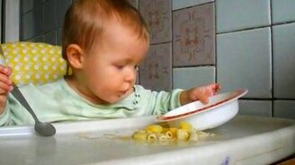 Как есть суп без ложки - смотреть видео (0:38)