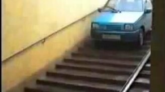 Самая проходимая машинка - смотреть видео (1:19)