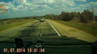 Улетающие с авто лодки - смотреть видео (3:49)