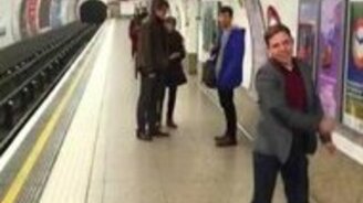 Когда нет под рукой пинг-понга... - смотреть видео (1:03)